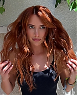 iheartemmaroberts_coachella25_glamteam_socials_28229.jpg