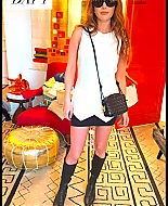 iheartemmaroberts_coachella25_socials_28129.jpg